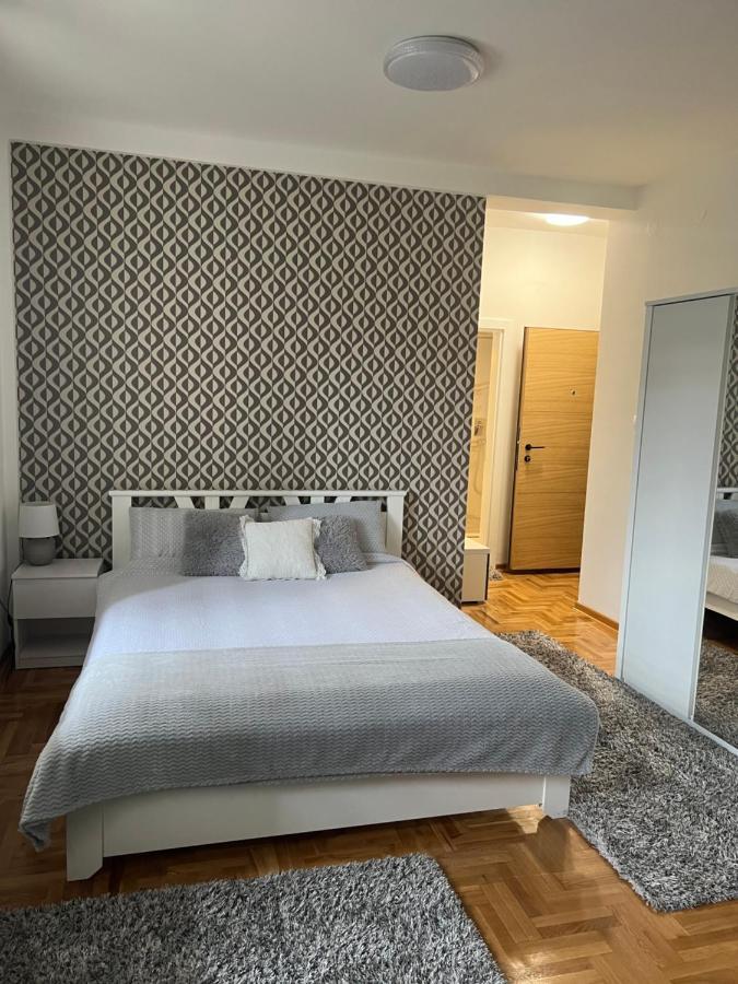 Centar Ns2 Apartment Novi Sad Exterior foto